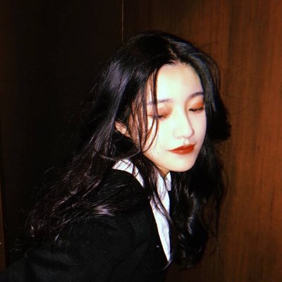 暧昧，，，滚边去！