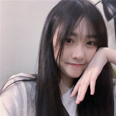 鼻尖触碰
