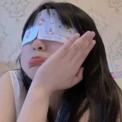 少年眼眸似深海