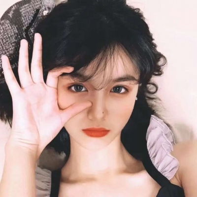 春花落尽成秋色