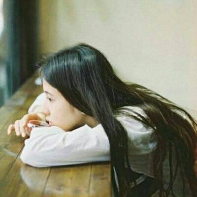 珠花雨落