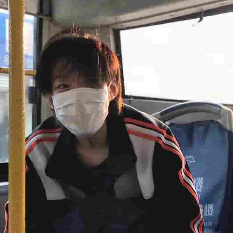 性情依旧，，爱受不受