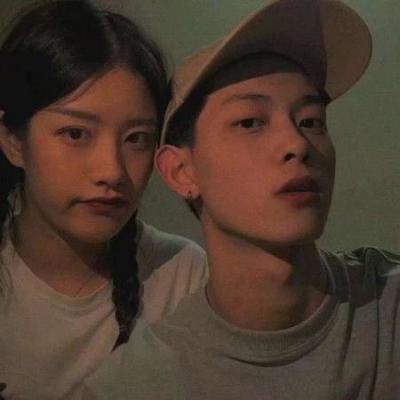 只爲等妳壹個擁抱、