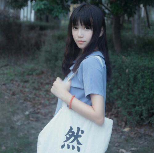 默丿默丶灬